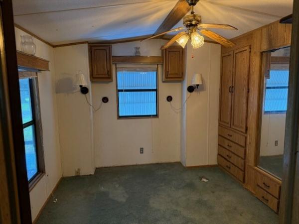 1990 HS  Home