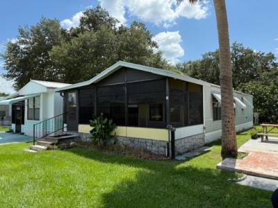 Photo 2 of 7 of home located at 900 Aqua Isle Blvd., # J31 Labelle, FL 33935