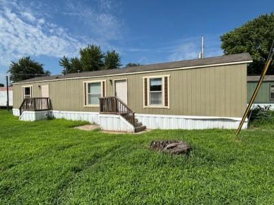 Mobile Home at 908 NW St. John St. Topeka, KS 66617