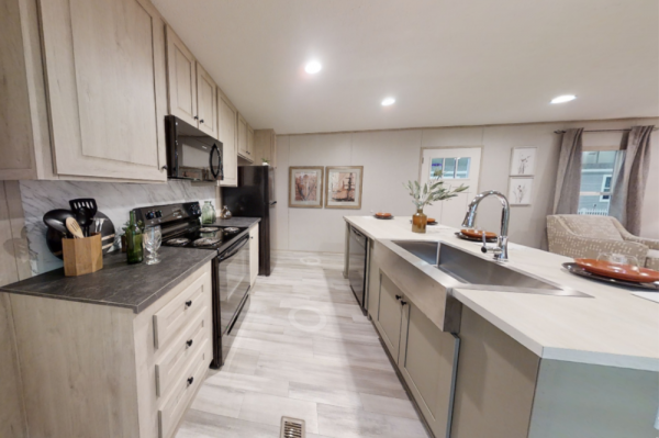 2025 MAGELLAN  Home