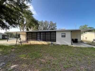 Photo 3 of 17 of home located at 452 Carnation Drive Fruitland Park, FL 34731