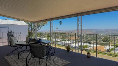 Photo 4 of 8 of home located at 9100 Single Oak Drive 114 Lakeside, CA 92040