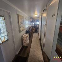 1966 CHAM  Home