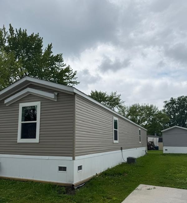 2025 Clayton Mobile Home
