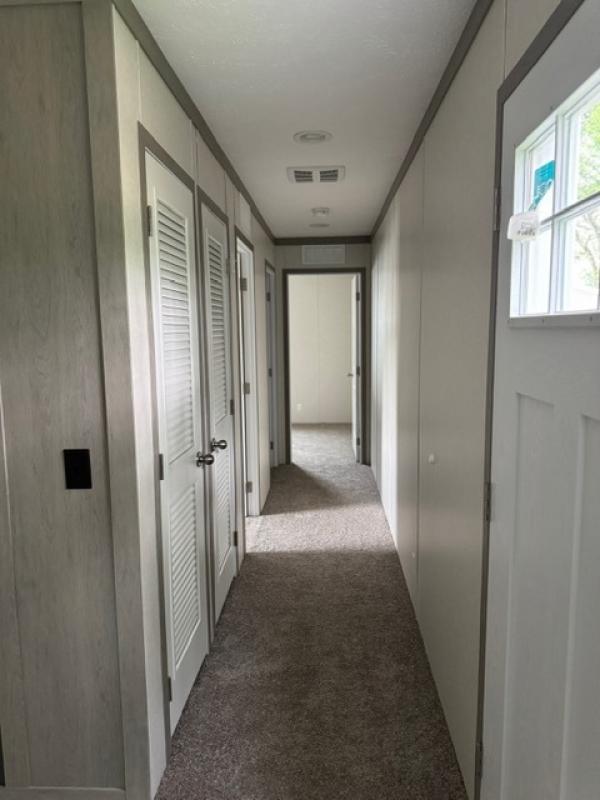 2025 Clayton Mobile Home