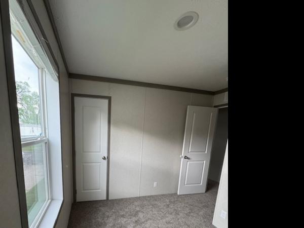 2025 Clayton Mobile Home