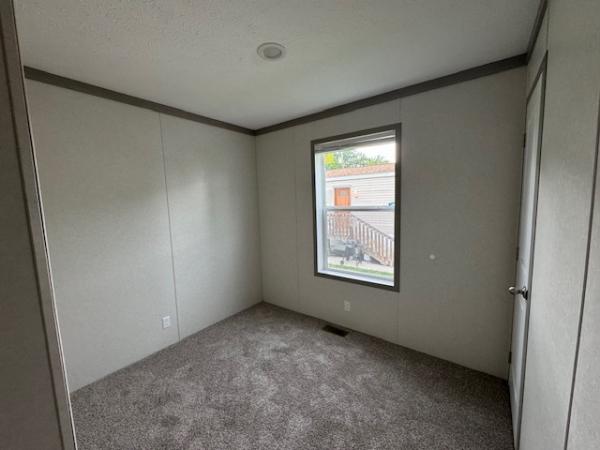 2025 Clayton Mobile Home
