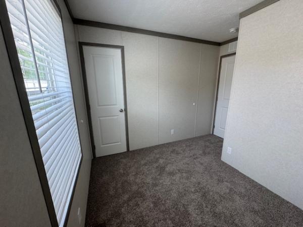 2025 Clayton Mobile Home