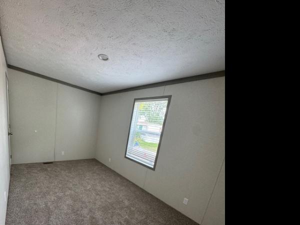 2025 Clayton Mobile Home