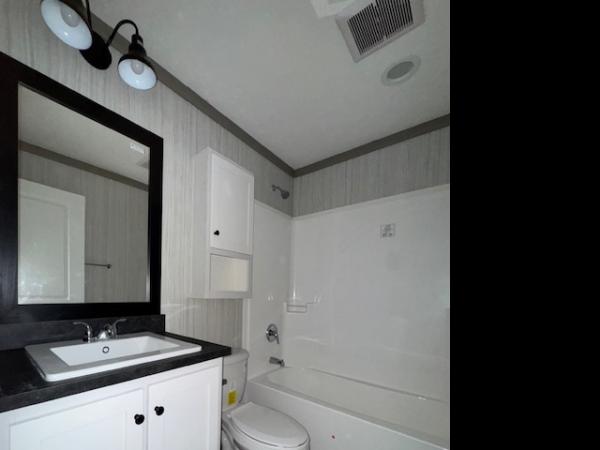 2025 Clayton Mobile Home