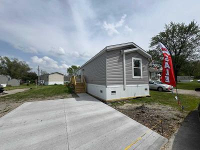 Mobile Home at 119 W 13th St Coal Valley, IL 61240