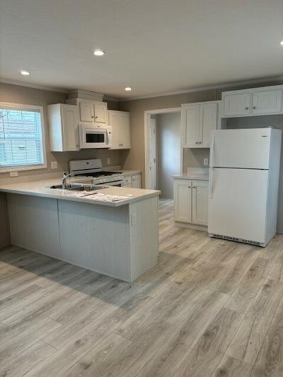 Photo 5 of 17 of home located at 322 Laurent #219Hu White Lake, MI 48383
