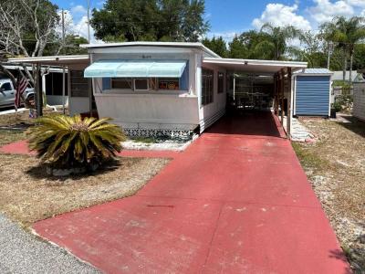 Photo 2 of 11 of home located at 12 Rose Dr Mount Dora, FL 32757