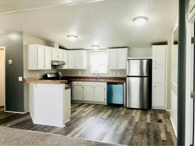 Photo 5 of 15 of home located at 10 Elinor Lane Sparrows Point, MD 21219