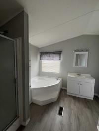 1996 Redman Stonebrook Manufactured Home