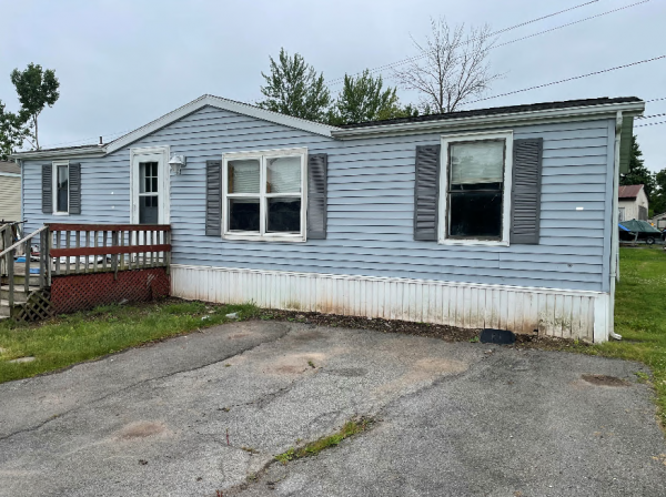 1988  Mobile Home For Sale