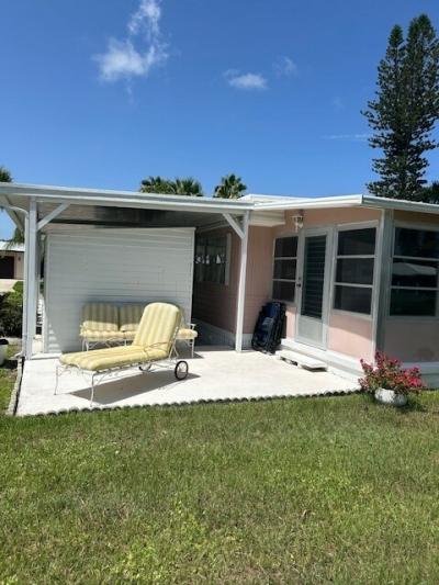 Photo 3 of 16 of home located at 31 Huarte Way Port St Lucie, FL 34952