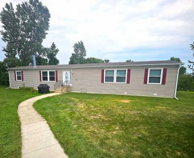 Photo 2 of 10 of home located at 1171 Ashton Lane Martin, MI 49070