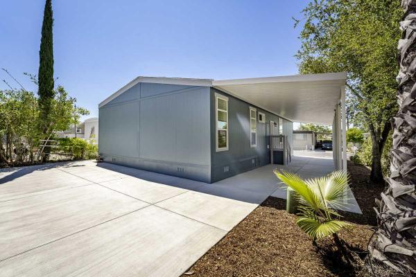 2025 Skyline C2 H202B Manufactured Home