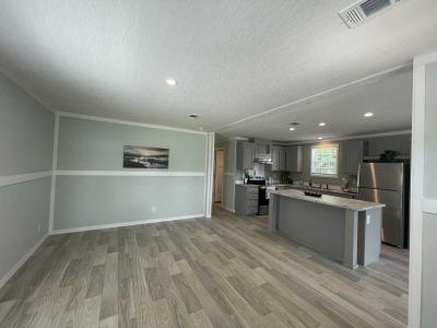 Photo 3 of 10 of home located at 11500 SW Kanner Hwy Indiantown, FL 34956