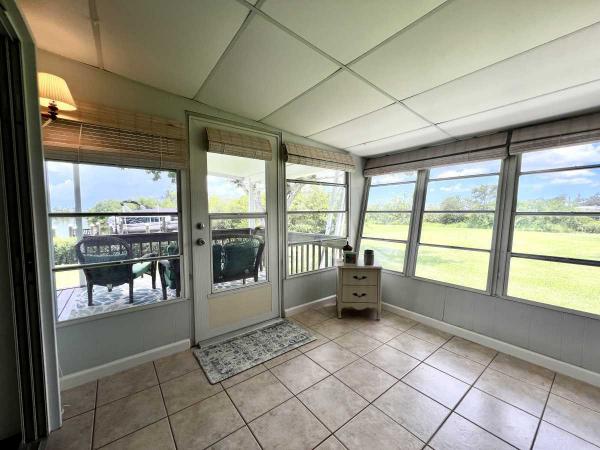 1979 SCHU Manufactured Home