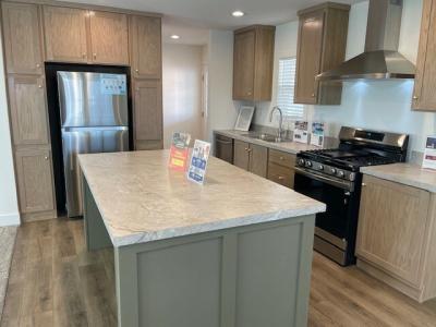 Photo 3 of 26 of home located at 6420 E Tropicana Ave Lot 128 Las Vegas, NV 89122