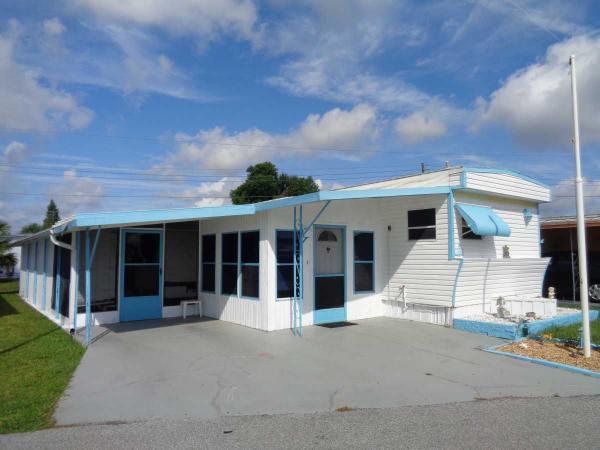 Photo 1 of 2 of home located at 188 Bridge Blvd Lakeland, FL 33815