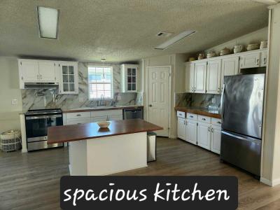 Photo 4 of 8 of home located at 5575 Yewdra Fort Pierce, FL 34951