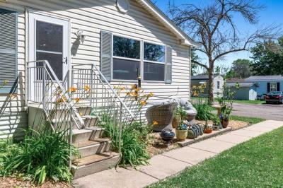 Photo 2 of 25 of home located at 2425 Maryland Ave E Maplewood, MN 55119