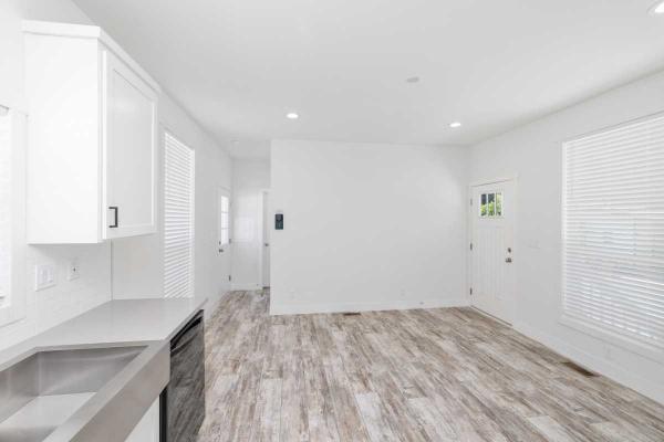 2024 Clayton HRR16442A Manufactured Home