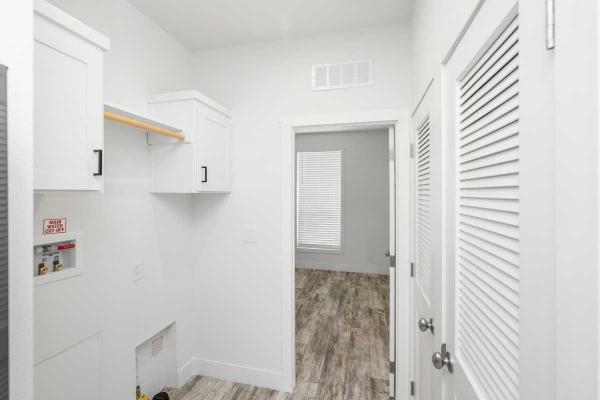 2024 Clayton HRR16442A Manufactured Home