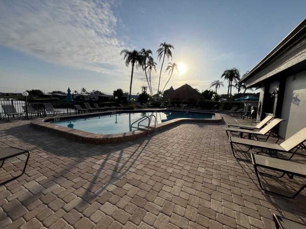 1985 Fleetwood Homes of Florida Radco Manufactured Home