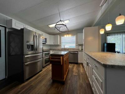Photo 5 of 8 of home located at 450 Laurewood Lane Naples, FL 34112