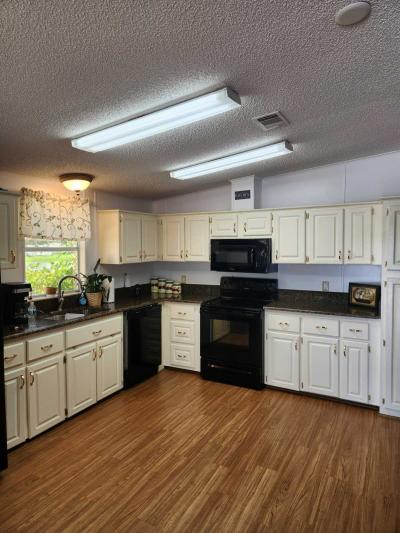 Photo 5 of 8 of home located at 6571 Yedra Ave Fort Pierce, FL 34951