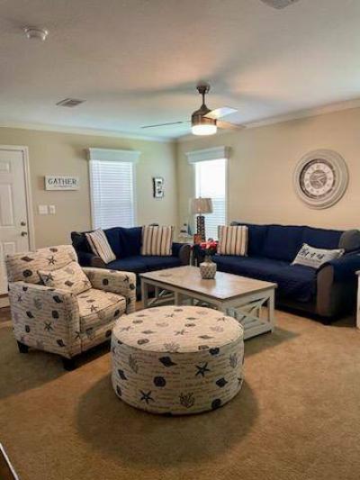 Photo 2 of 7 of home located at 171 Elmwood Naples, FL 34112