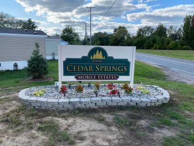 Mobile Home at 436 Allan St Cedar Sprigns, MI 49319