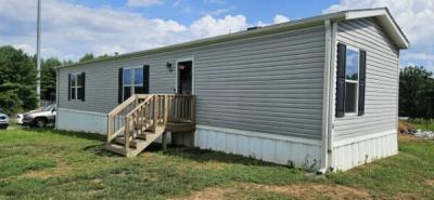 Photo 3 of 20 of home located at 84 Crappie Hollow Ln Taylorsville, NC 28681