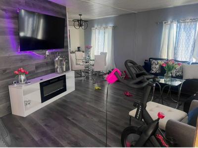 Photo 2 of 6 of home located at 1624 Palm St Las Vegas, NV 89104