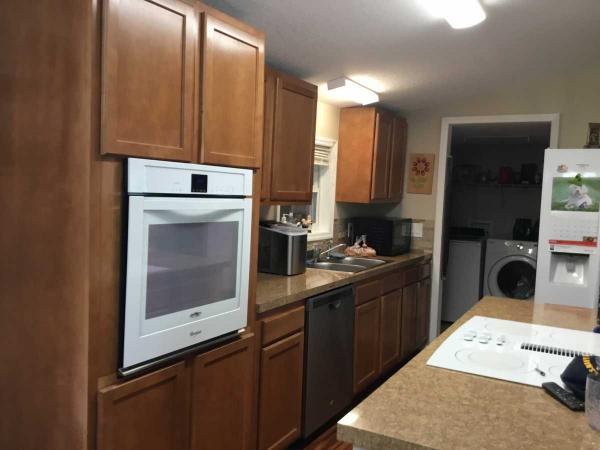 1987 Gold Hs Manufactured Home