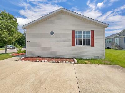 Photo 3 of 29 of home located at 5260 Coventry Court Holly, MI 48442