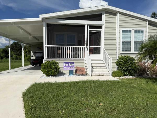 Photo 1 of 2 of home located at 3523 Vine Trail Ellenton, FL 34222