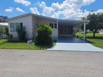 Mobile Home at 6137 Mission Viejo Zephyrhills, FL 33542