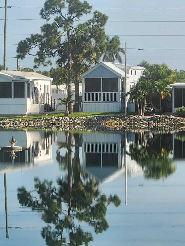 2022 CEAG Mobile Home For Sale