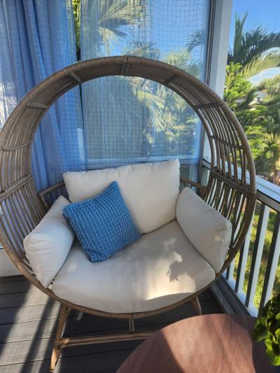 Photo 6 of 29 of home located at 1000 Wiggins Pass Rd # L47 Naples, FL 34110