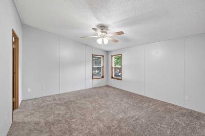 Photo 5 of 27 of home located at 1248 96th Ln N.e Blaine, MN 55432