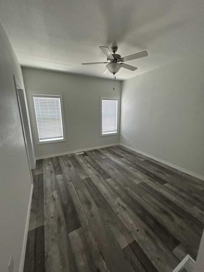 Photo 5 of 26 of home located at 3444 W Center Street #7 Riverside, CA 92501