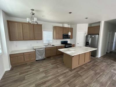 Photo 5 of 19 of home located at 3444 W Center Street # 22 Riverside, CA 92501
