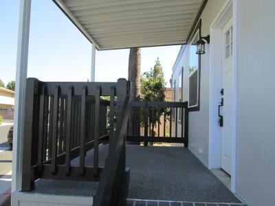 Photo 3 of 19 of home located at 25000 Hawkbryn Ave Newhall, CA 91321
