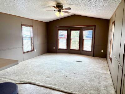Photo 4 of 8 of home located at 1329 Pearson Dr N Maplewood, MN 55119