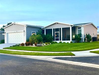 Mobile Home at 3948 Manatee Club Drive Ruskin, FL 33570